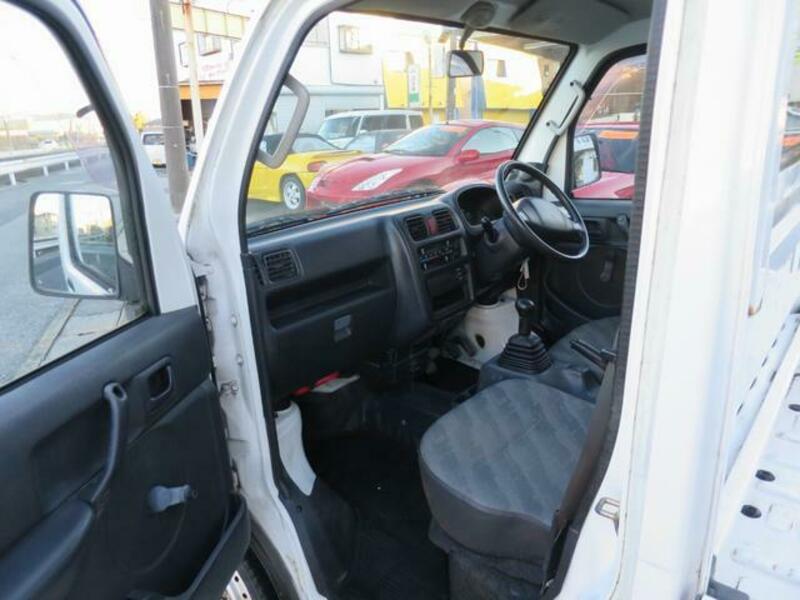 CARRY TRUCK
