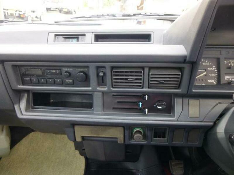 TOWNACE TRUCK