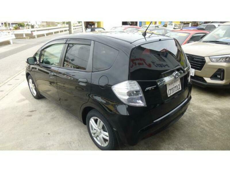 FIT HYBRID