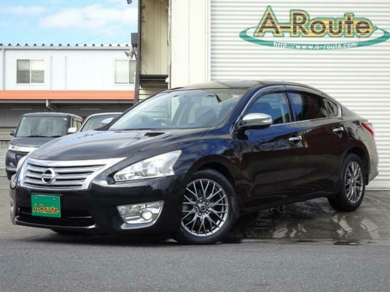 NISSAN TEANA