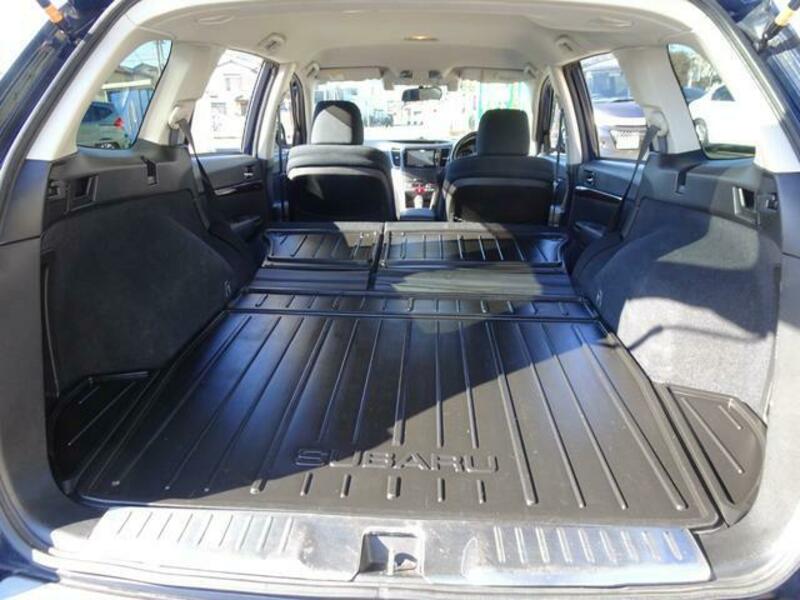 LEGACY OUTBACK