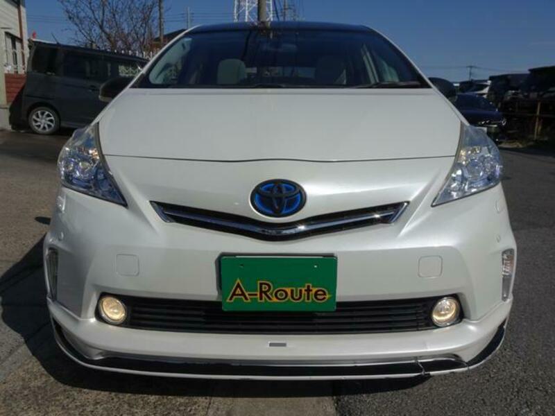 PRIUS ALPHA