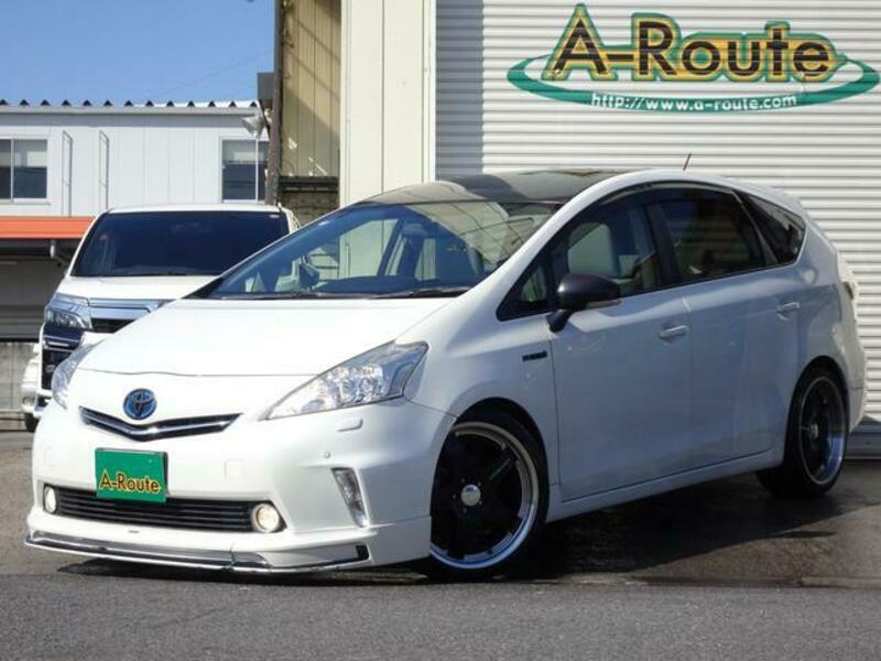 TOYOTA PRIUS ALPHA