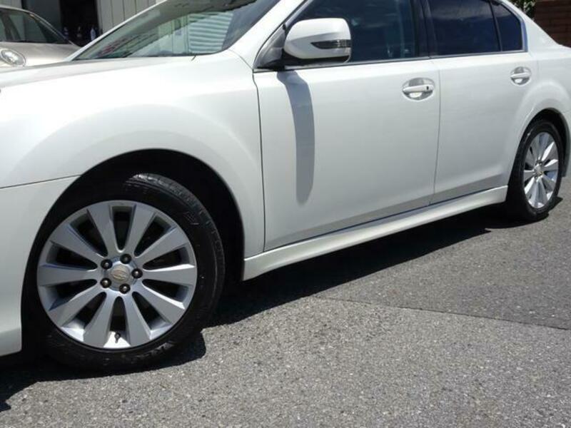 LEGACY B4