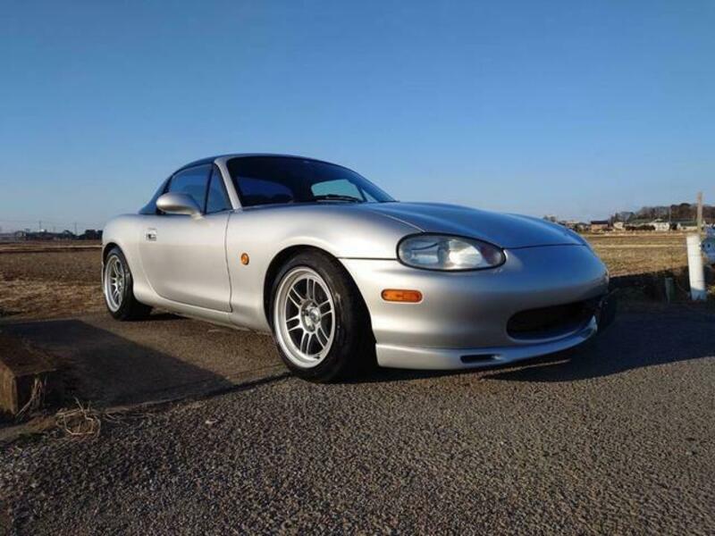 ROADSTER