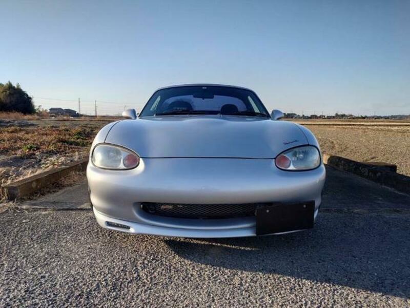 ROADSTER