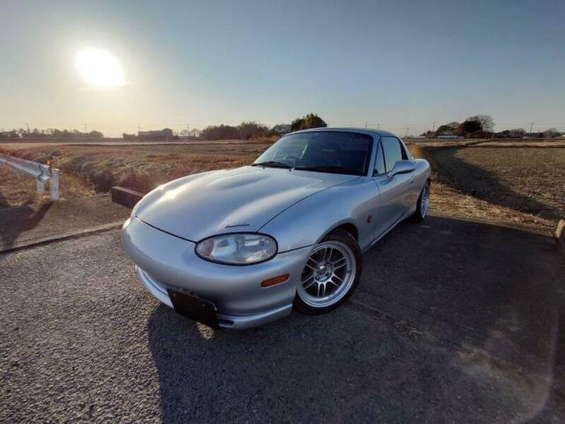 ROADSTER