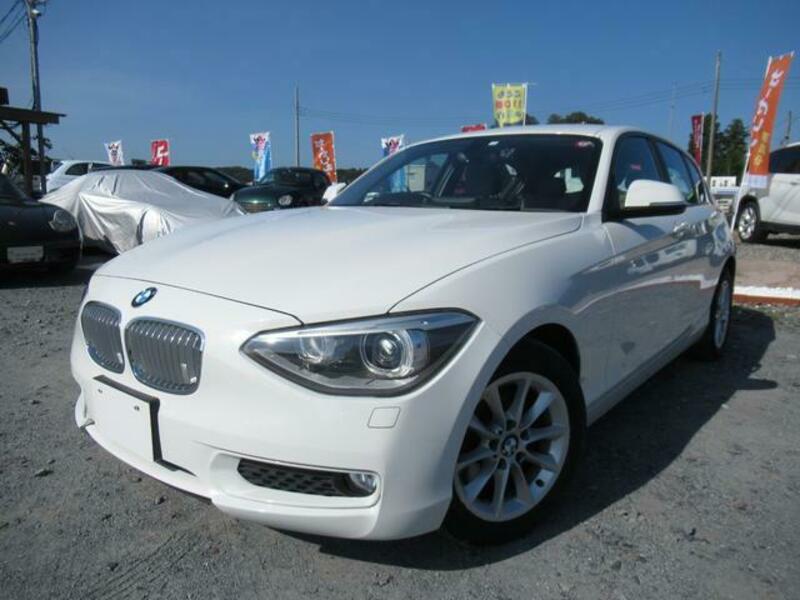 BMW 1 SERIES