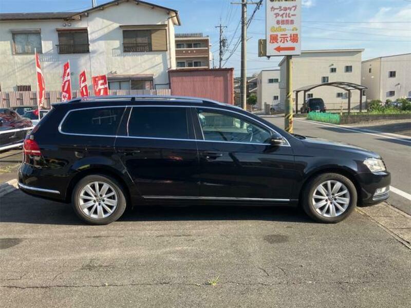 PASSAT VARIANT
