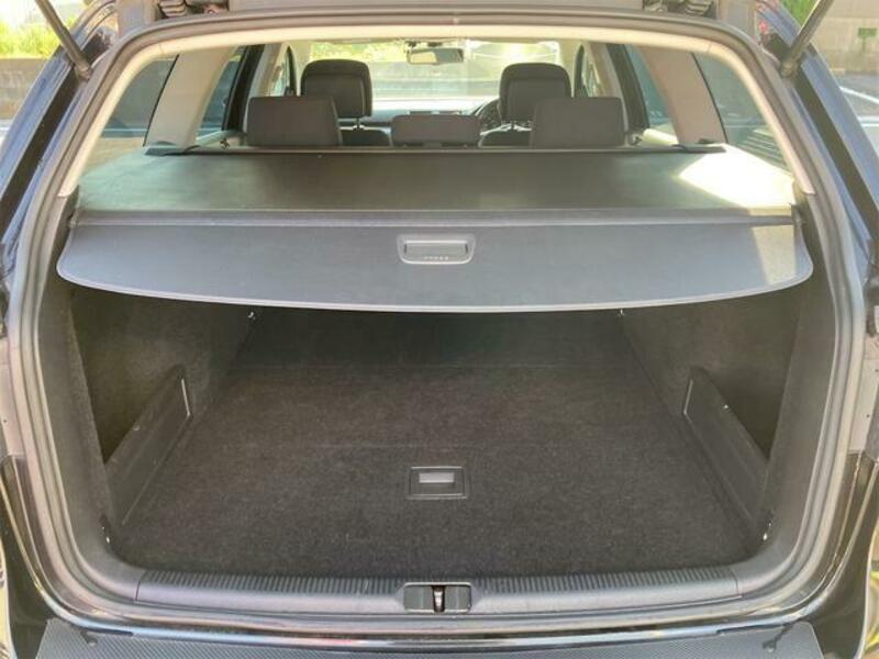PASSAT VARIANT