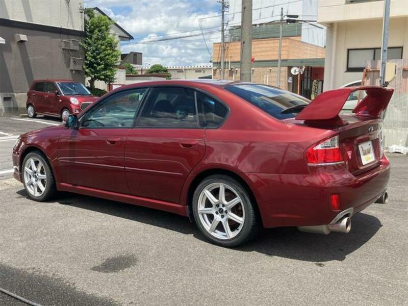 LEGACY B4