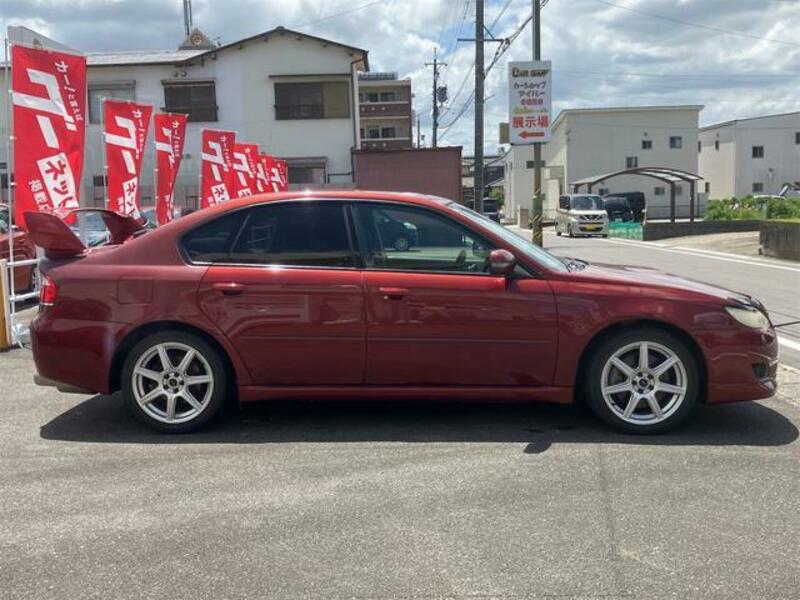 LEGACY B4