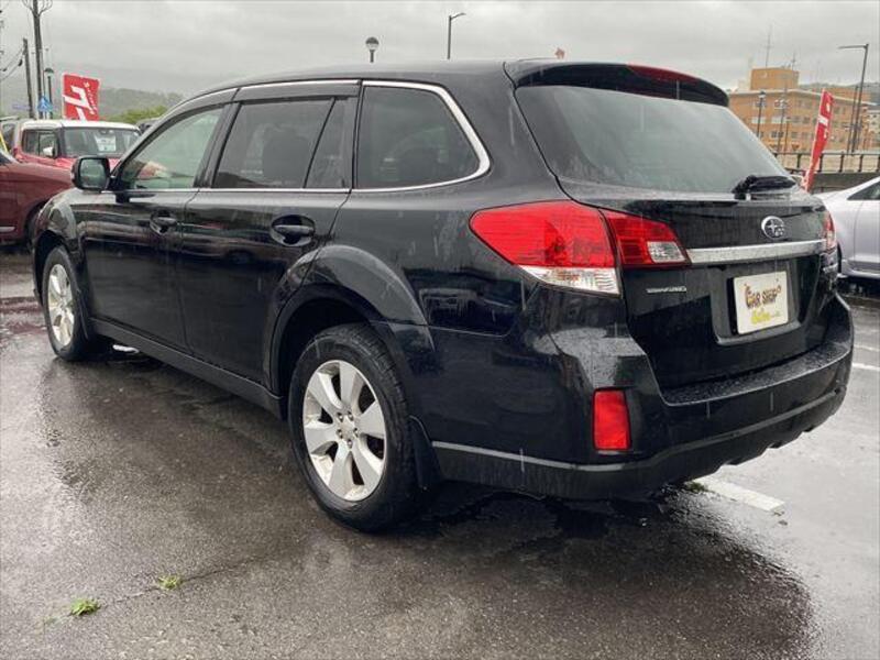 LEGACY OUTBACK