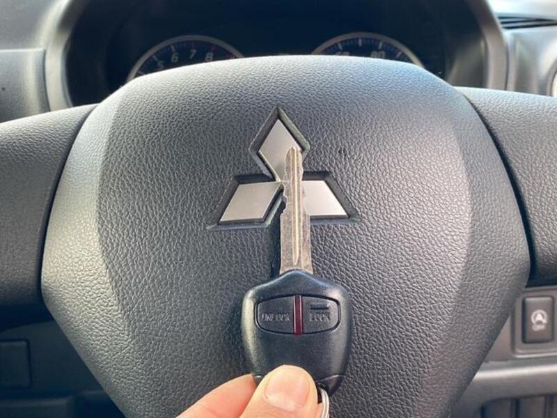 EK CUSTOM