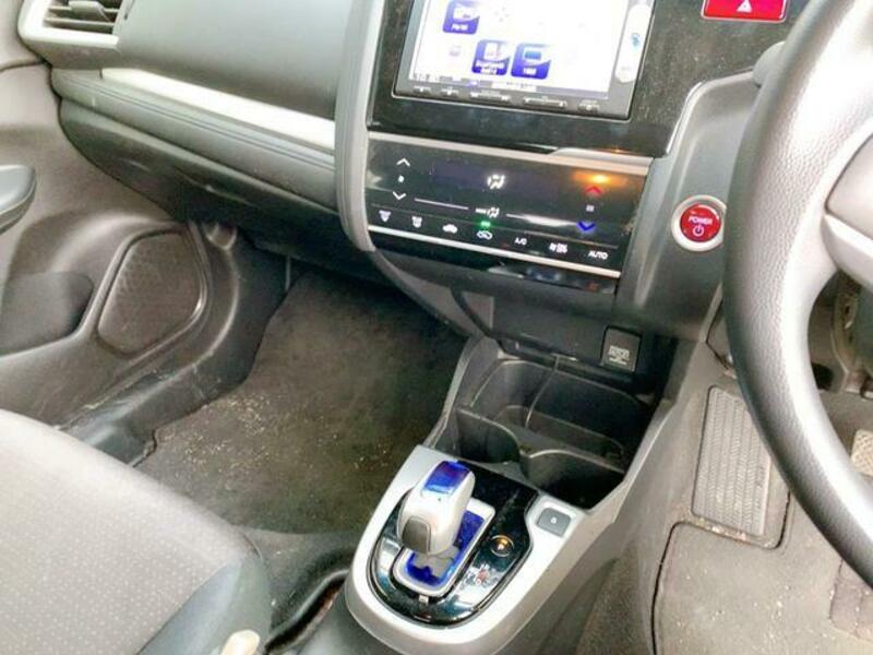 FIT HYBRID