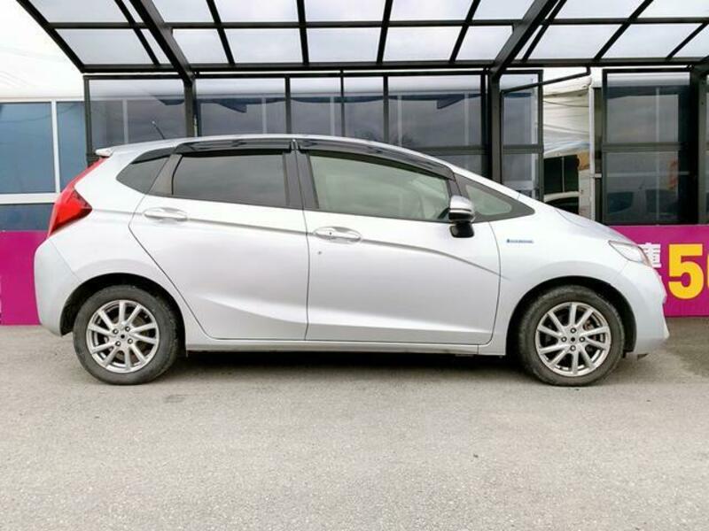 FIT HYBRID
