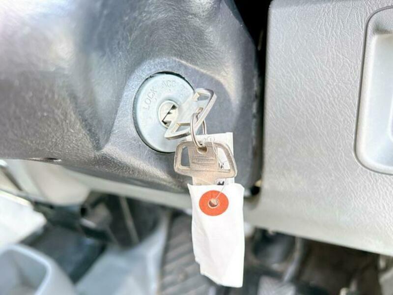 MINICAB VAN