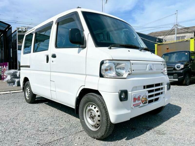 MINICAB VAN