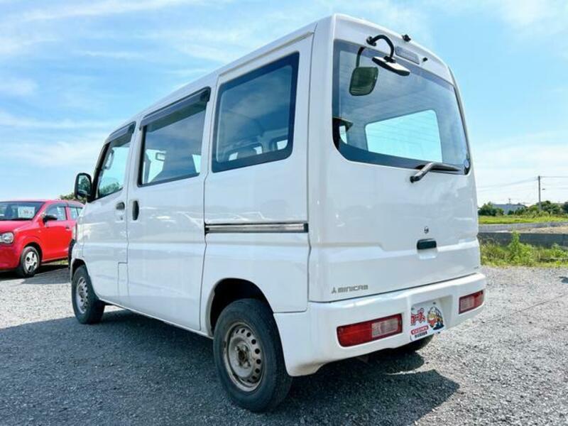 MINICAB VAN