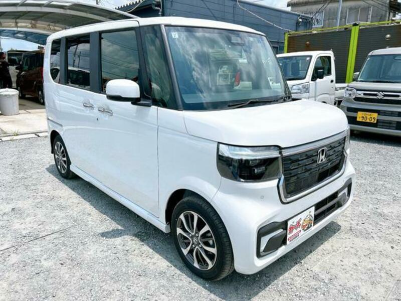 N BOX CUSTOM