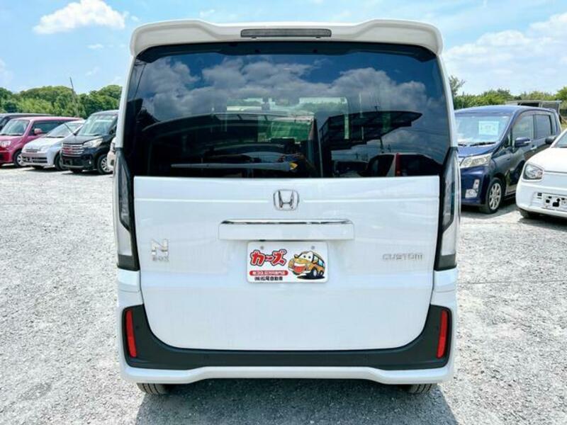 N BOX CUSTOM