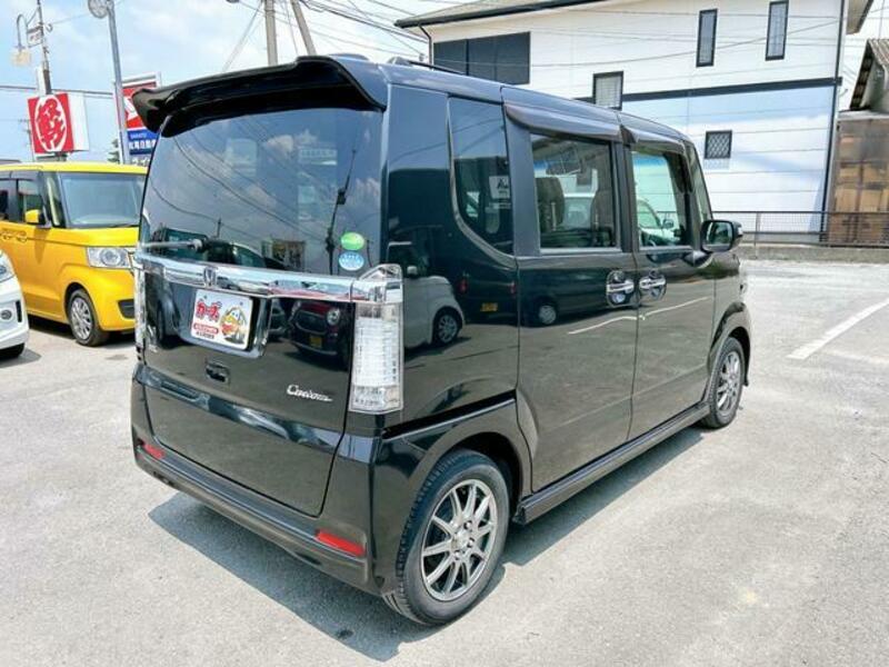 N BOX CUSTOM