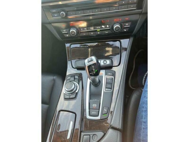 5 SERIES