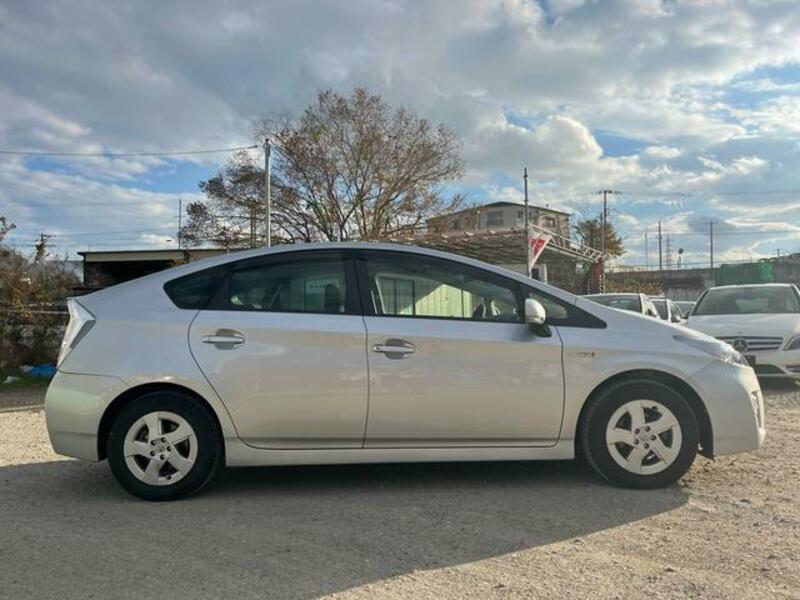 PRIUS
