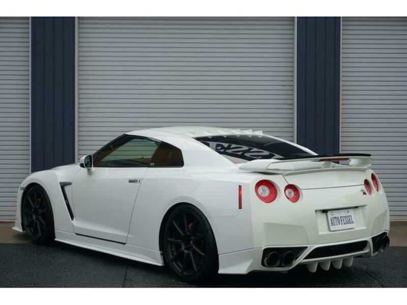 GT-R