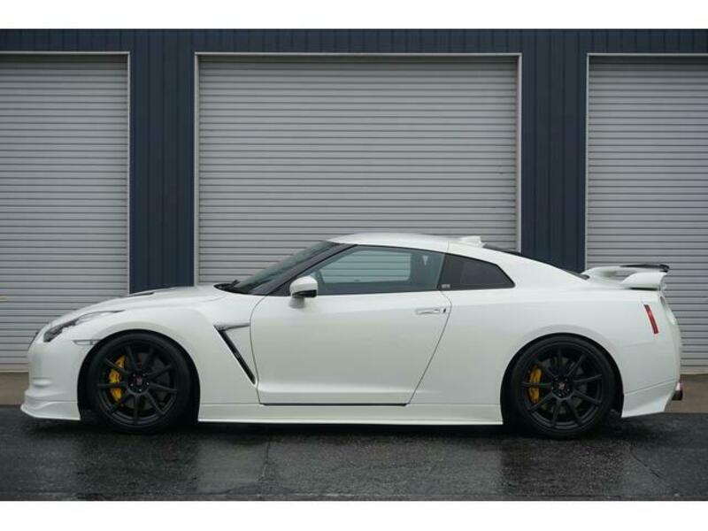 GT-R