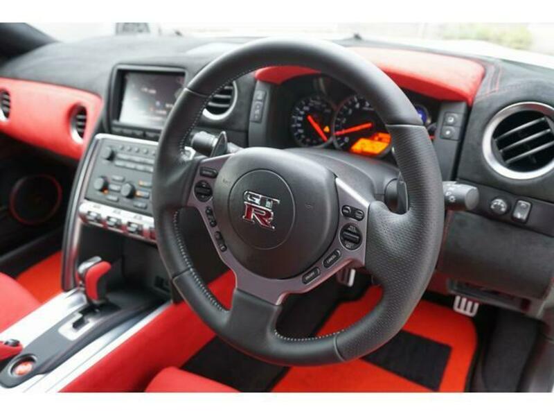 GT-R