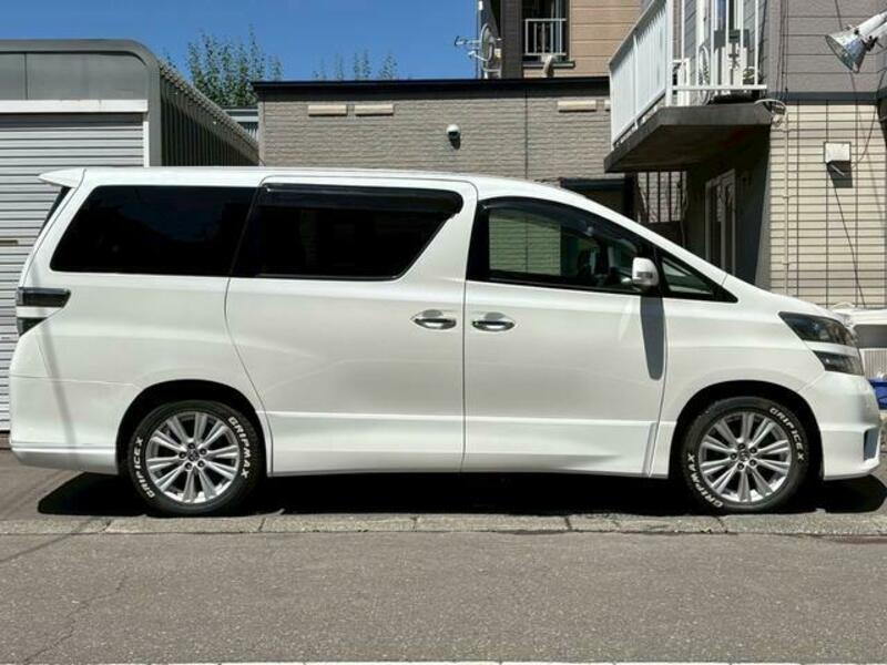 VELLFIRE