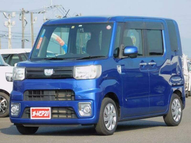 DAIHATSU WAKE