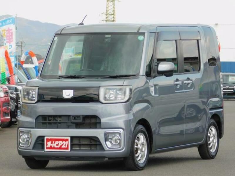 DAIHATSU WAKE