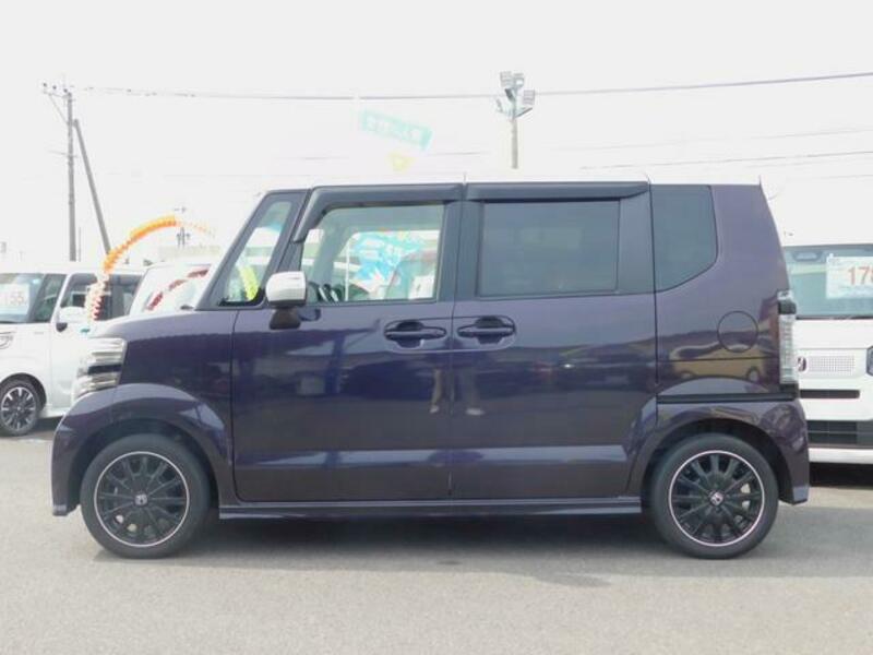 N BOX CUSTOM