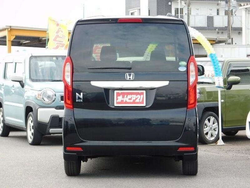 N BOX