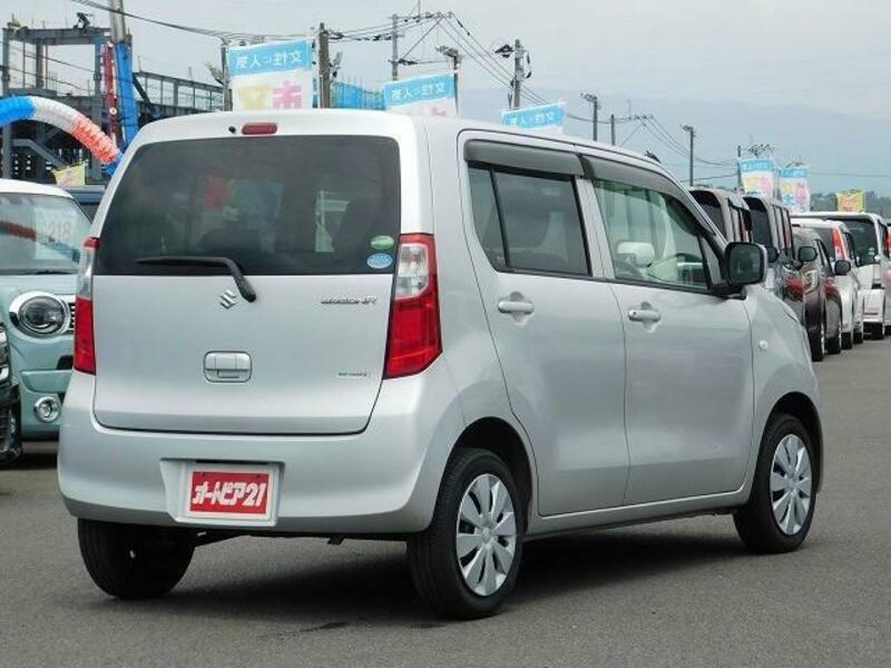 WAGON R