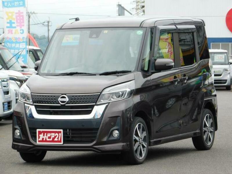 NISSAN DAYZ ROOX