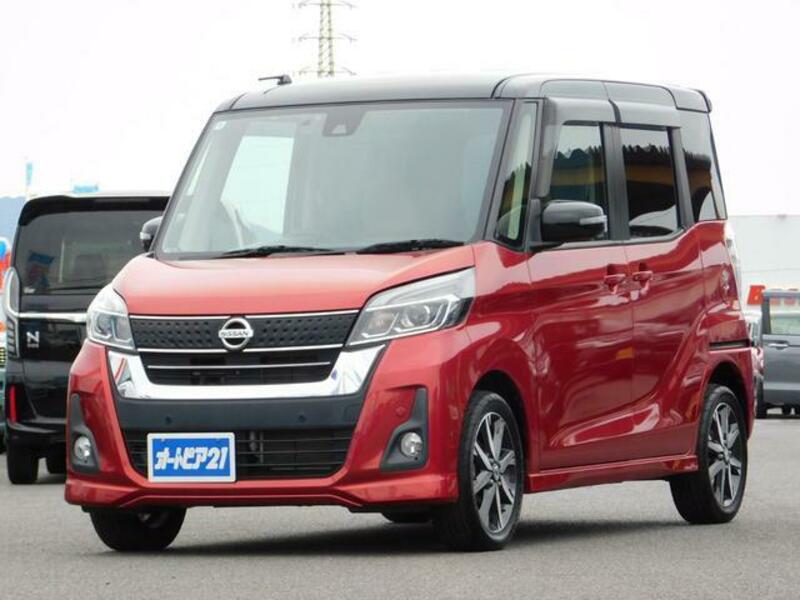 NISSAN DAYZ ROOX