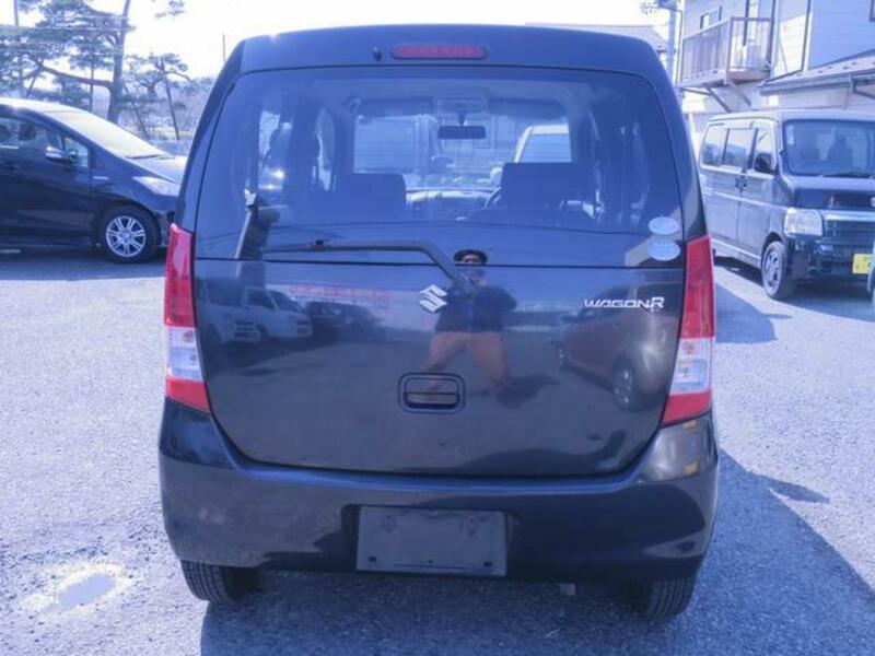 WAGON R