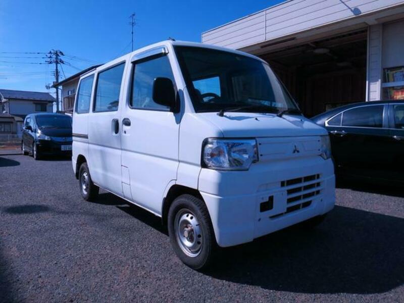 MINICAB VAN