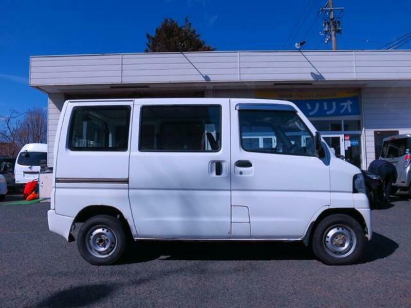 MINICAB VAN