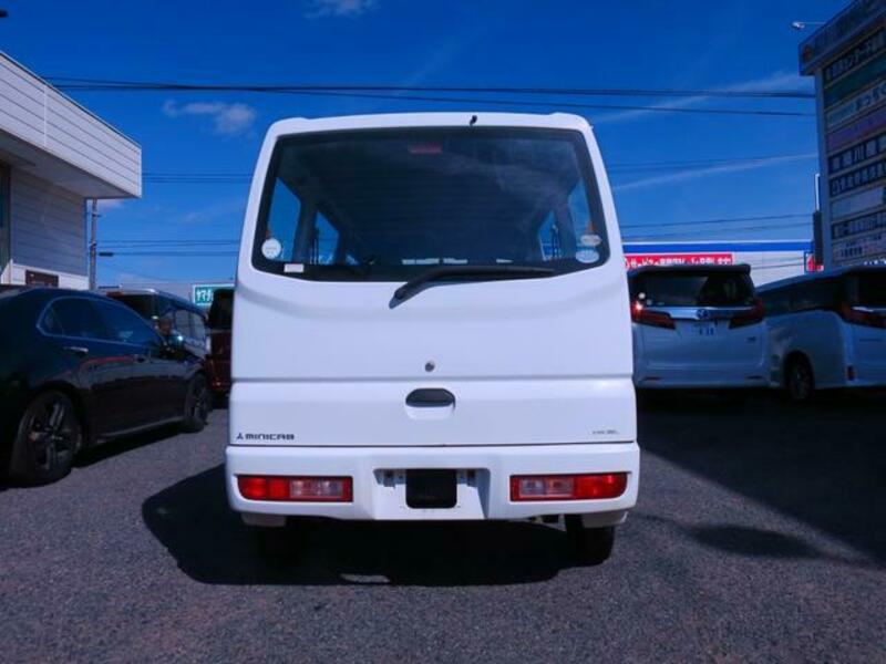 MINICAB VAN