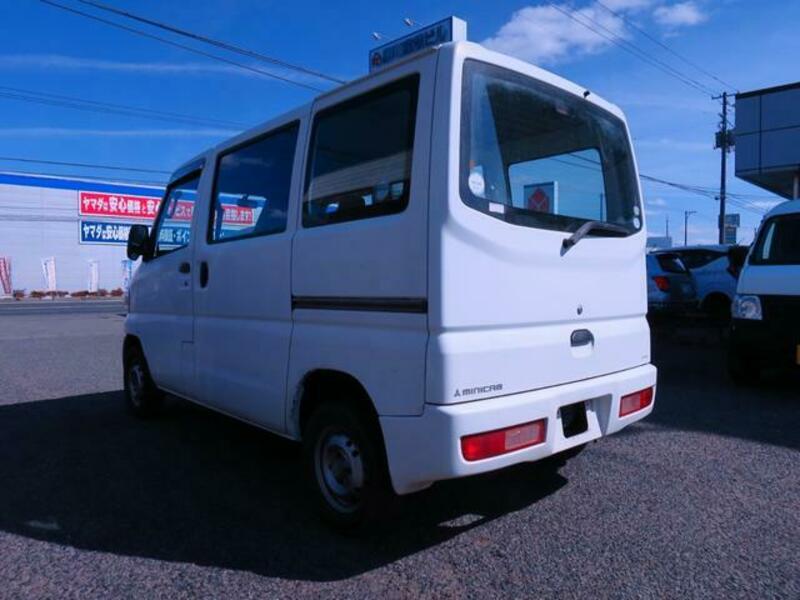 MINICAB VAN