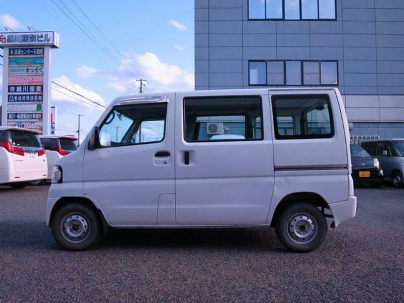 MINICAB VAN