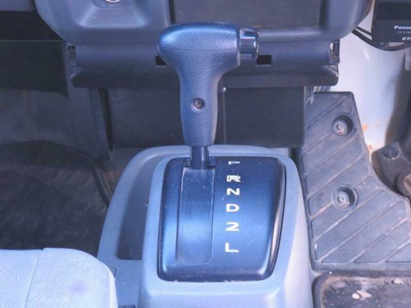 MINICAB VAN