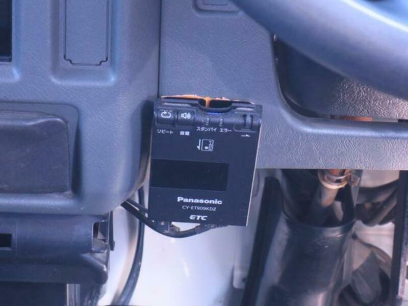 MINICAB VAN