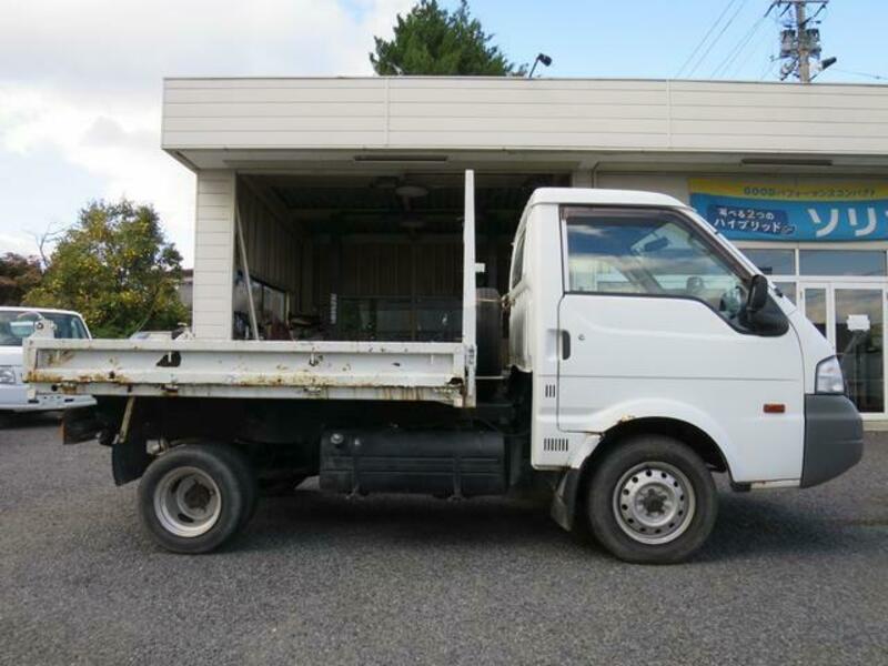 BONGO TRUCK