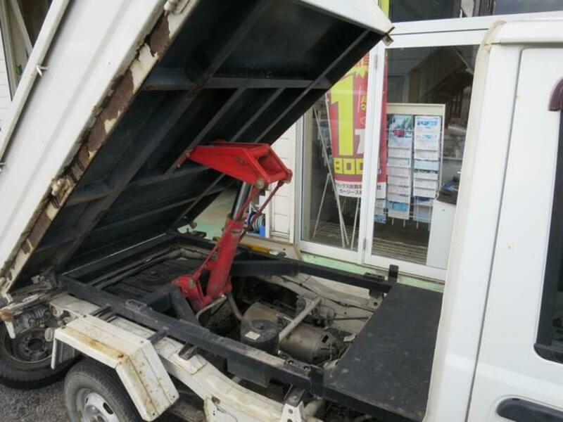 MINICAB TRUCK