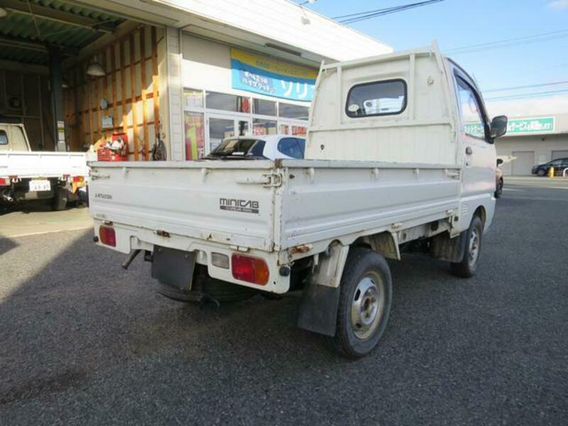 MINICAB TRUCK